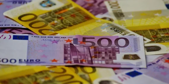 Trump’ın İmzası Yeni Banknotlarda Yer Alacak
