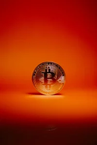 Altın Fiyatlarında Aşağı Yönlü Revizyon: Yatırımcılar Endişeli