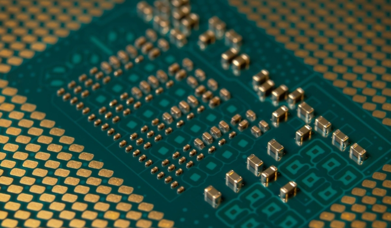NXP Semiconductors, Avrupa Yatırım Bankasından büyük destek aldı